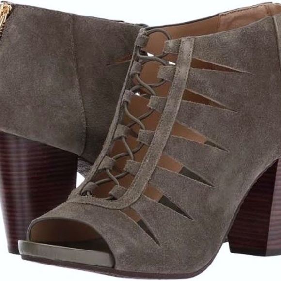 MICHAEL KORS ELSIE Olive Suede Booties - Picture 1 of 4